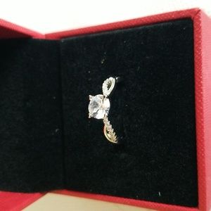 NWT in box 1 carat Moissanite Hand crafted Ring.